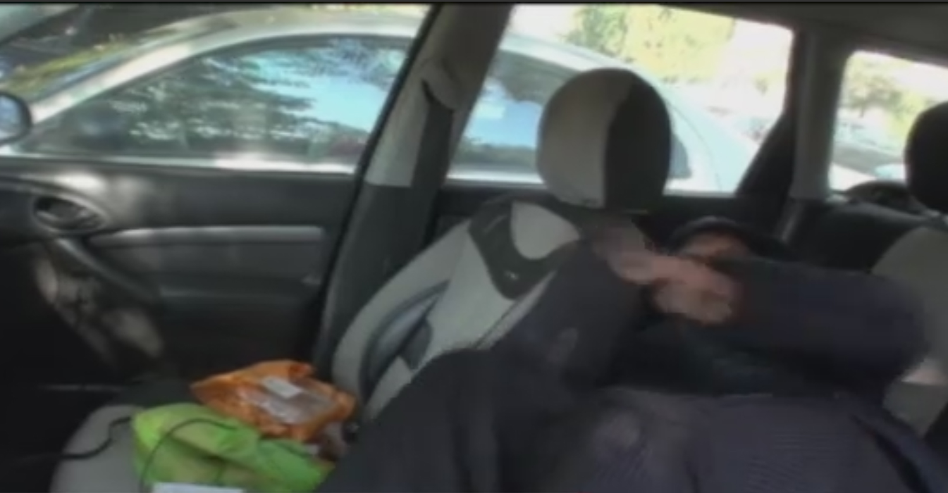 Caz șocant în Botoșani! Un bărbat a dormit 9 luni în mașină pentru a fi aproape de fetița lui bolnavă de cancer