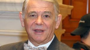 La mulți ani, Teodor Meleșcanu!