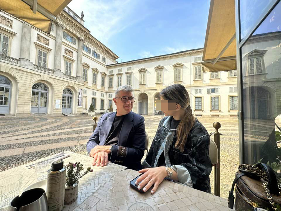 Fiica “Regelui imobiliarelor” l-a tocmit pe celebrul Tarzan ca să răpească căţelul multimilionarului de la Braiconf! Martorul CANCAN a dat în vileag întregul scenariu