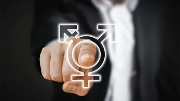 Acuzații incredibile aduse șoferului unui primar. Bărbatul ar fi vrut să profite de o colegă de serviciu. Ce s-a întâmplat după