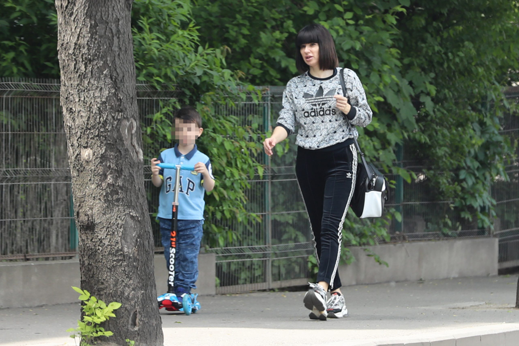 Roxana Marinescu, prima vedetă diagnosticată cu COVID-19