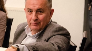 Toata lumea il stie pe Dumitru Graur, dar uite cum arata sotia si fiica lui vitrega!
