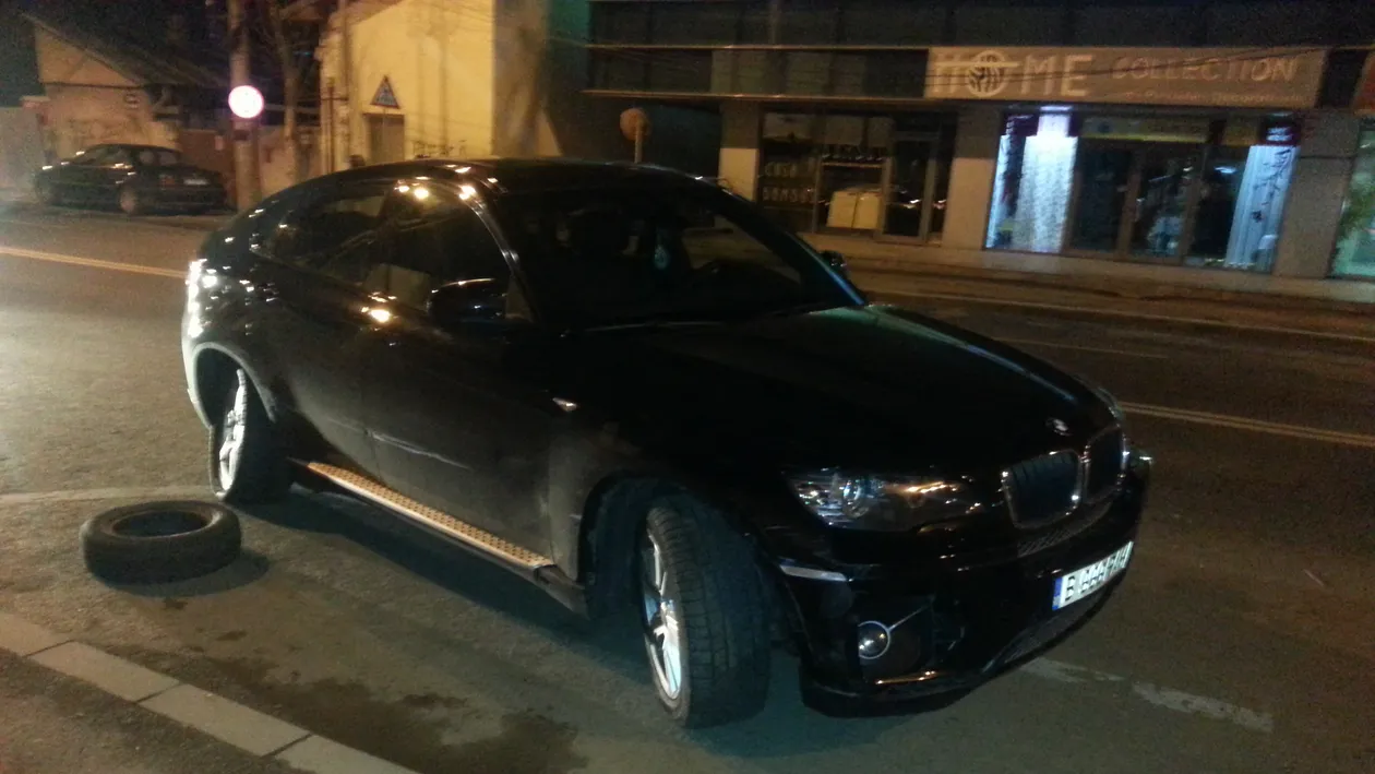 Combinatie suspecta! Masina Madalinei Pamfile a ajuns facuta praf in fata unui service, iar ea spune ca a imprumutat-o unei amice!