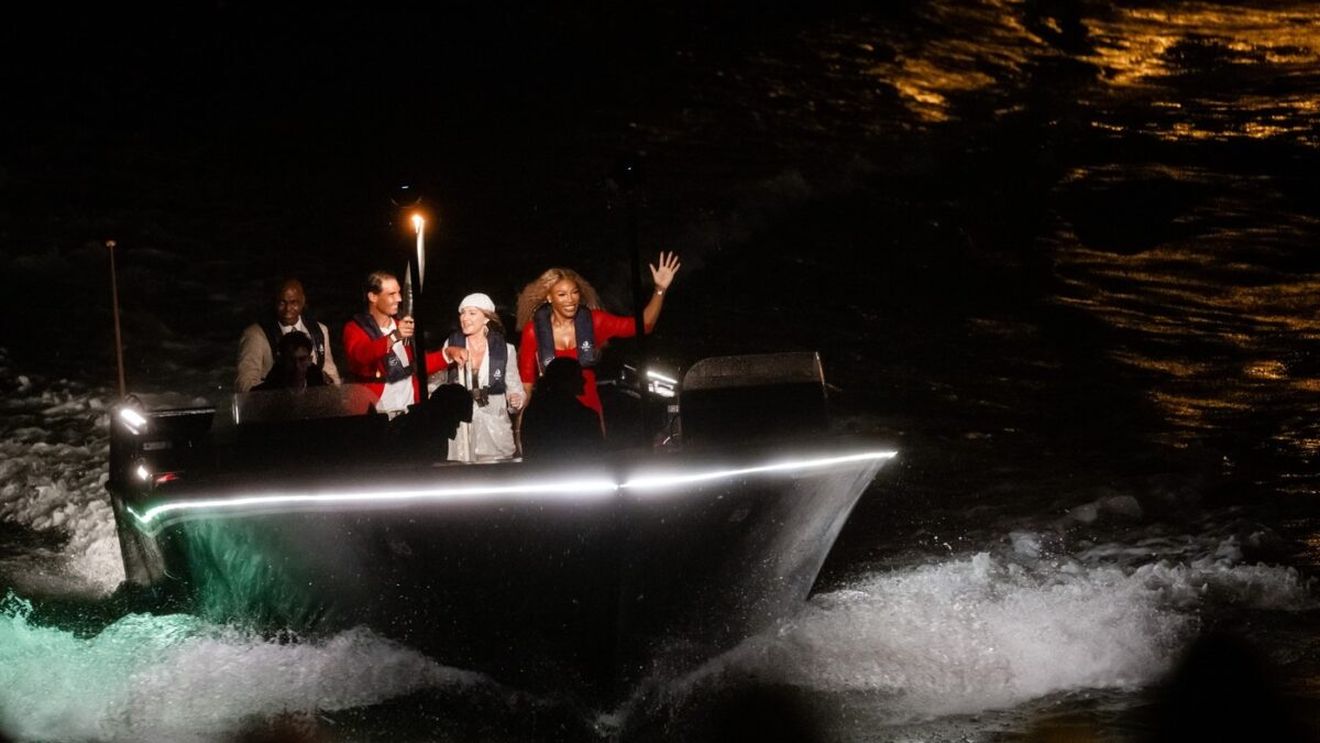 Nadia Comăneci, apariţie de milioane la Jocurile olimpice! Şi Rafael Nadal s-a uitat lung la ea