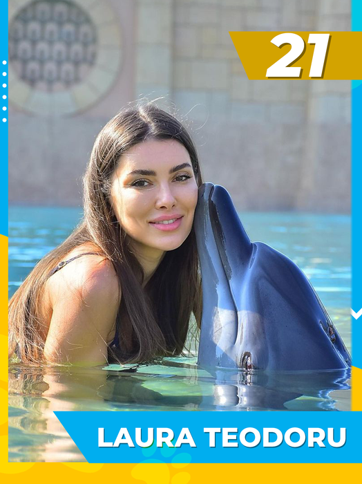 Top 25 dive cu prietenii necuvântători la plajă! Care e cea mai sexoasă dintre Bianca Drăgușanu, Crina Abrudan sau Lora?