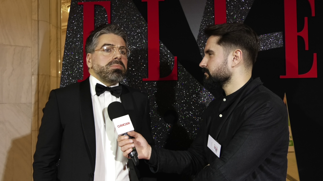 Maurice Munteanu: "N-aș putea să spun că există conceptul de high fashion la noi, există câteva business-uri și câțiva oameni care multă vreme au făcut un soi de voluntariat. High fashion nu avem, putem spune că avem high fashion în momentul în care artera principală, bunăoară Calea Victoriei ar fi blindată de magazine de la nord la sud!"