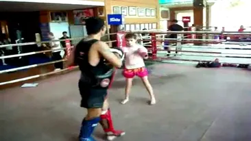 Million Dollar Baby chiar exista! Uite cum boxeaza o mexicanca de doar 7 ani