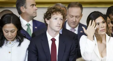 Momentul viral în timpul învestiturii lui Trump: Mark Zuckerberg este surprins uitându-se la logodnica lui Jeff Bezos