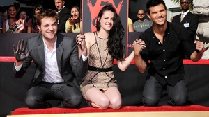 Kristen Stewart si-a aratat chilotii in timpul unui eveniment Twilight!