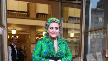 Bianca Rus extinde atacul la familia lui Gheorg: Nevastă-sa îi dă să bea şi să fumeze copilului pe ascuns