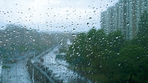 Prognoza ANM. Meteorologii au anunțat ploi torențiale, descărcări electrice și grindină