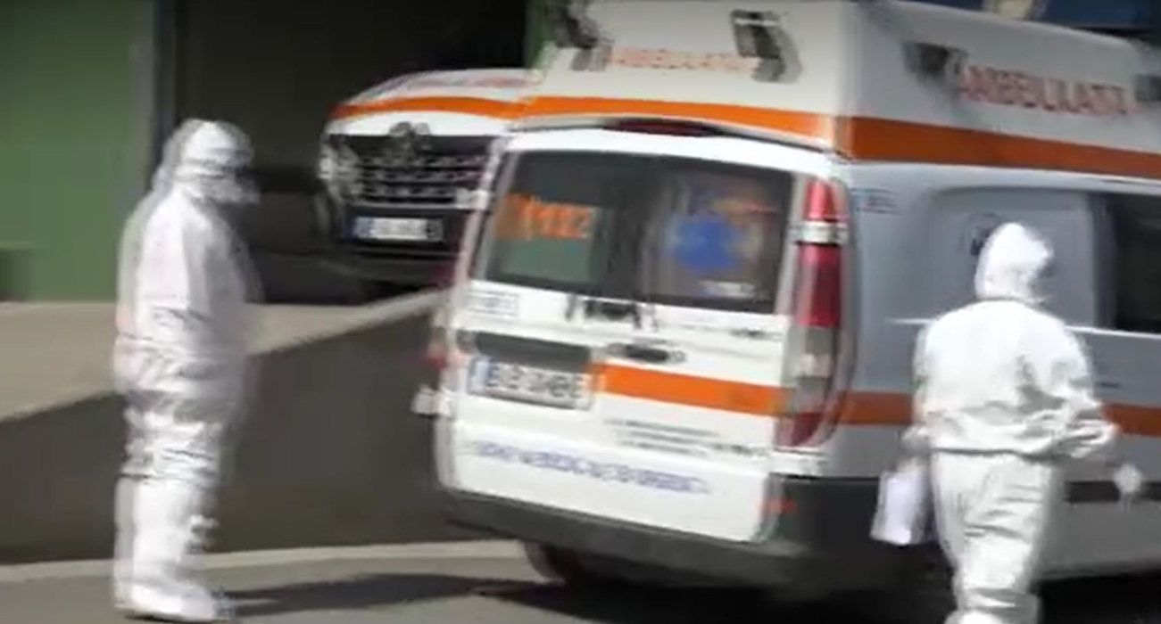 Povestea doctoriței care s-a întors în spital să lupte împotriva coronavirusului, deși are doar un plămân. Corina Maniu: “Nu m-am gândit să renunţ”