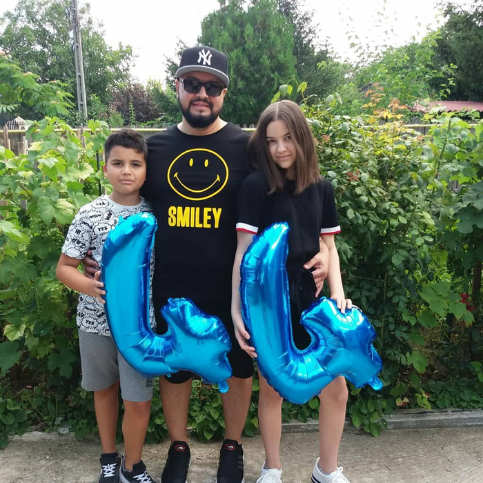 Ce frumoși s-au făcut fiul și fiica lui Mihai de la 3 Sud Est! Ștefan ia lecții de pian și a câștigat mai multe concursuri, iar Sara ar putea deveni un model de succes | FOTO