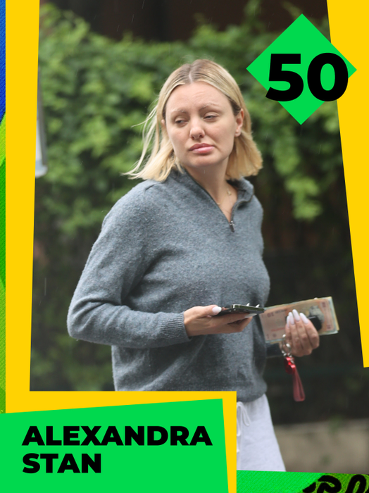 Atenție, defilează TOP 50 dive care și-au arătat adevărata față! Gina Pistol, Alexia Eram și Inna, cearcănele la control!
