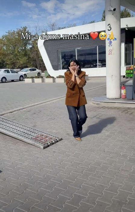 După penthouse, Andreea Popescu a făcut o nouă achiziție! Ce bolid și-a cumpărat fosta soție a lui Rareș Cojoc