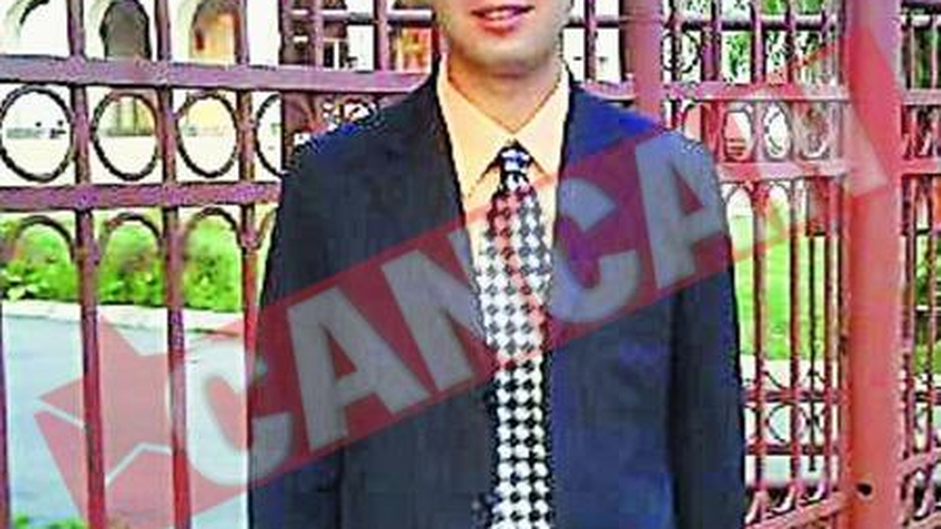 Un student s-a sinucis din disperare