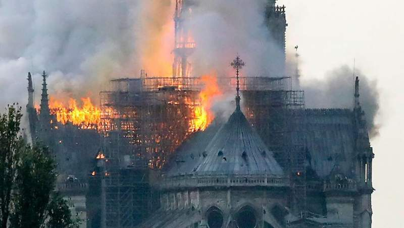 Cauza incendiului de la Catedrala Notre Dame din Paris. Cum a luat foc
