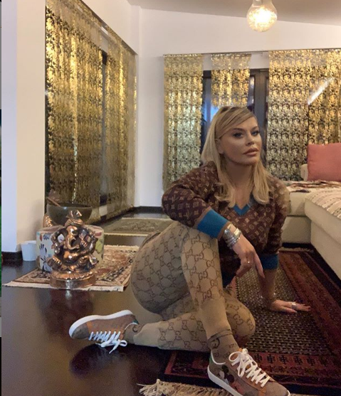 Fotografia cu Ștefan Bănică Junior care i-a împărțit pe internauți în două! Loredana Groza, în rolul principal