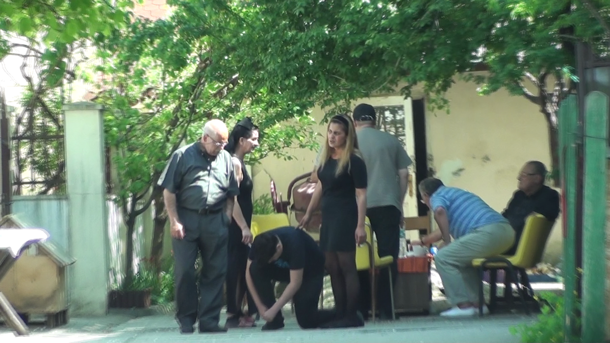 Înmormântarea băiatului lui Nelu Ploieșteanu a fost amânată