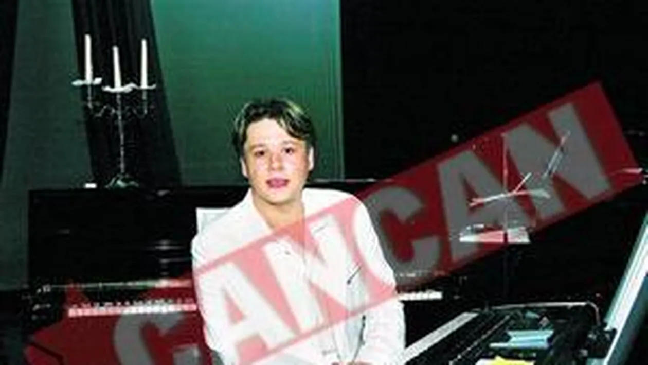 Fuego vrea cu vaporul pe Sena