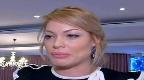 Valentina Pelinel rupe tăcerea! Vedeta a dezvăluit de ce nu îşi doreşte să spună cine este tatăl bebeluşului