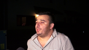 Scandal MONSTRU intr-un cartier rezidential! Liviu Gută, in stradă alături de vecini: "Fac crimă"