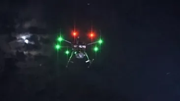 Apariții “extraterestre” în Vaslui. Localnicii susțin că sunt supravegheați cu drone! “Apar pe cer pe la ora 22 și...” Reacția Poliției