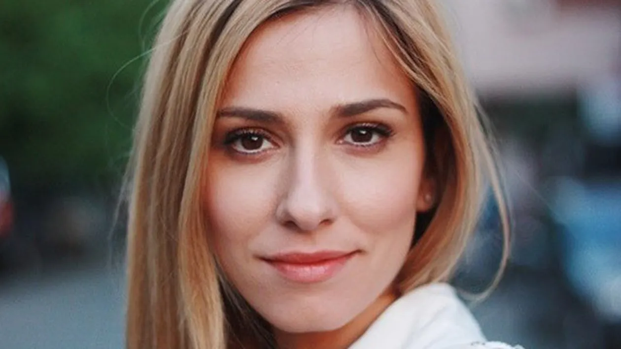 Prima iesire din casa a Danei Rogoz de cand a nascut! Nici nu zici ca are un bebelus acasa