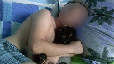 Un cantaret din Romania iubeste animalele si traieste inconjurat de PISICI: Am trei baieti si doua fete Vezi cine e