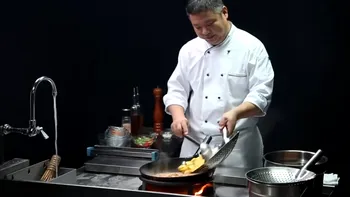 Dapanji – Puiul uriaș din Xinjiang care a cucerit wok-ul lumii. Chef John vă arată cum îl faceți ca la carte