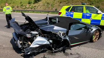 Un bărbat a făcut accident cu Lamborghini la doar 20 de minute după ce și l-a cumpărat! Polițiștii au fost uimiți când au aflat cauza incidentului rutier