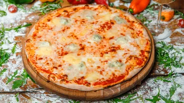 Pare banc, dar nu e! Cum arată pizza care costă 7.482 de lei în meniul unui restaurant din Iași