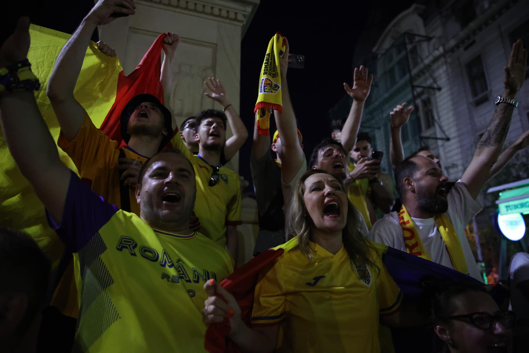 Imagini colosale cu Elena Lasconi, noul președinte al USR, după ce România s-a calificat (sursa FOTO: Facebook)