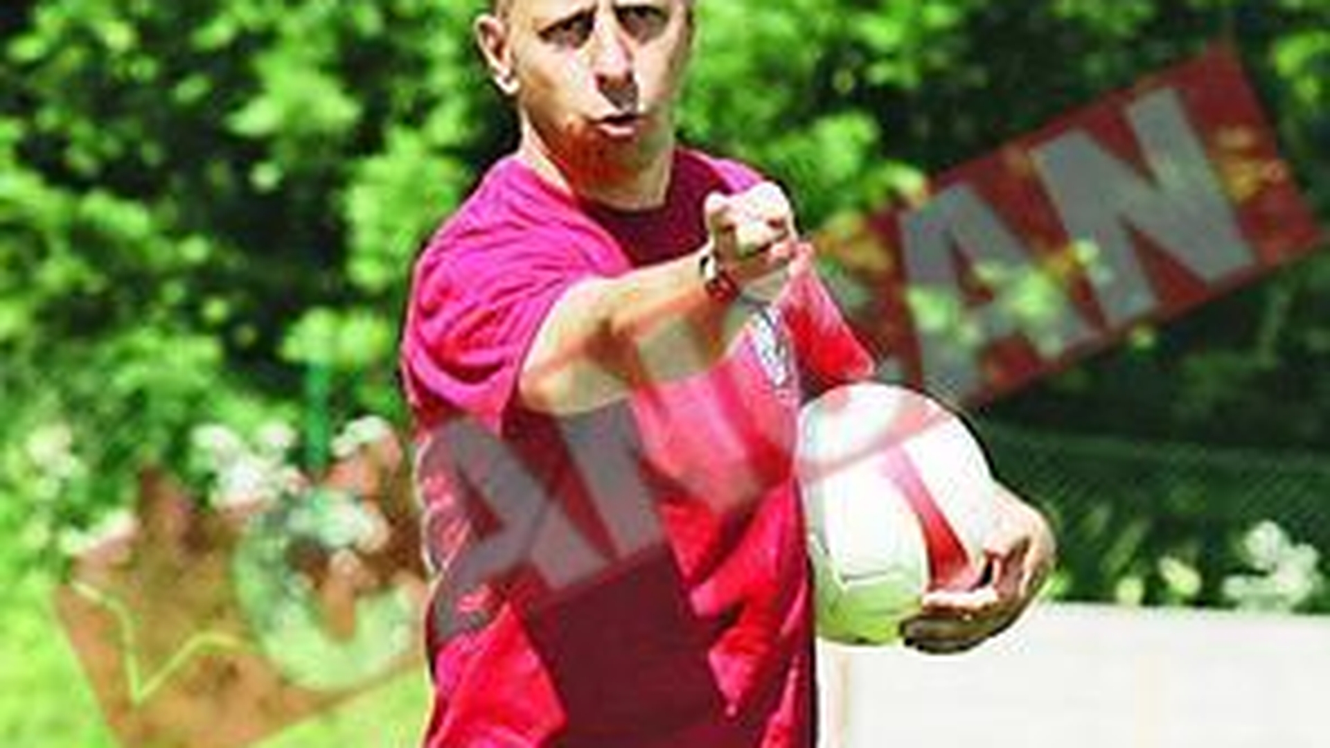 Fostul secund al lui Andone a fost luat din pat si bagat la inaintare