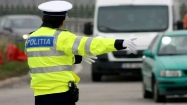 Cum l-au prins polițiștii din Suceava pe un cetățean. Nu le-a venit să creadă când au văzut cu ce anume circula