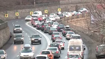 Trafic îngreunat pe DN1 spre stațiunile montane de pe Valea Prahovei