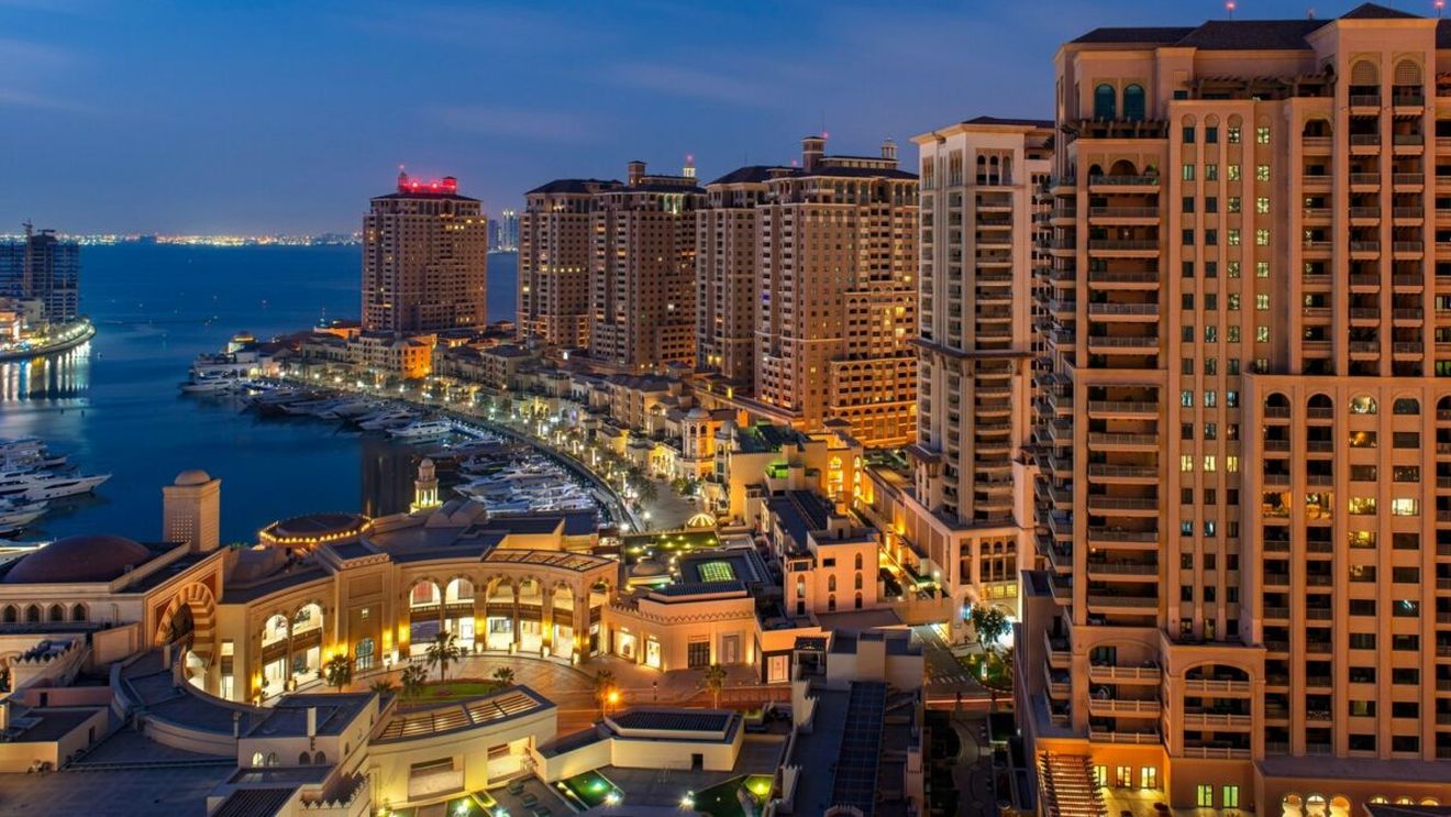 Locul unde poți face plajă tot timpul anului. Cât costă un sejur de 4 nopți, la un hotel de 5 stele, în comoara ascunsă din Golful Persic