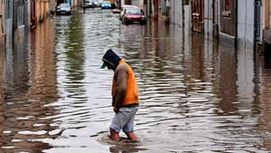 COD PORTOCALIU de inundatii pe rauri din 15 judete si Dunare! Ce se intampla acum in toata tara