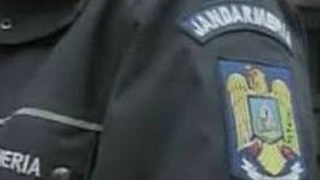 Jandarmul care si-a facut de cap in timpul serviciului, cercetat de procurori!