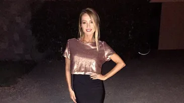 FLAVIA de la Neaţa a adoptat un nou stil! Vedeta este aproape de nerecunoscut: ,,Te îmbătrâneşte...''