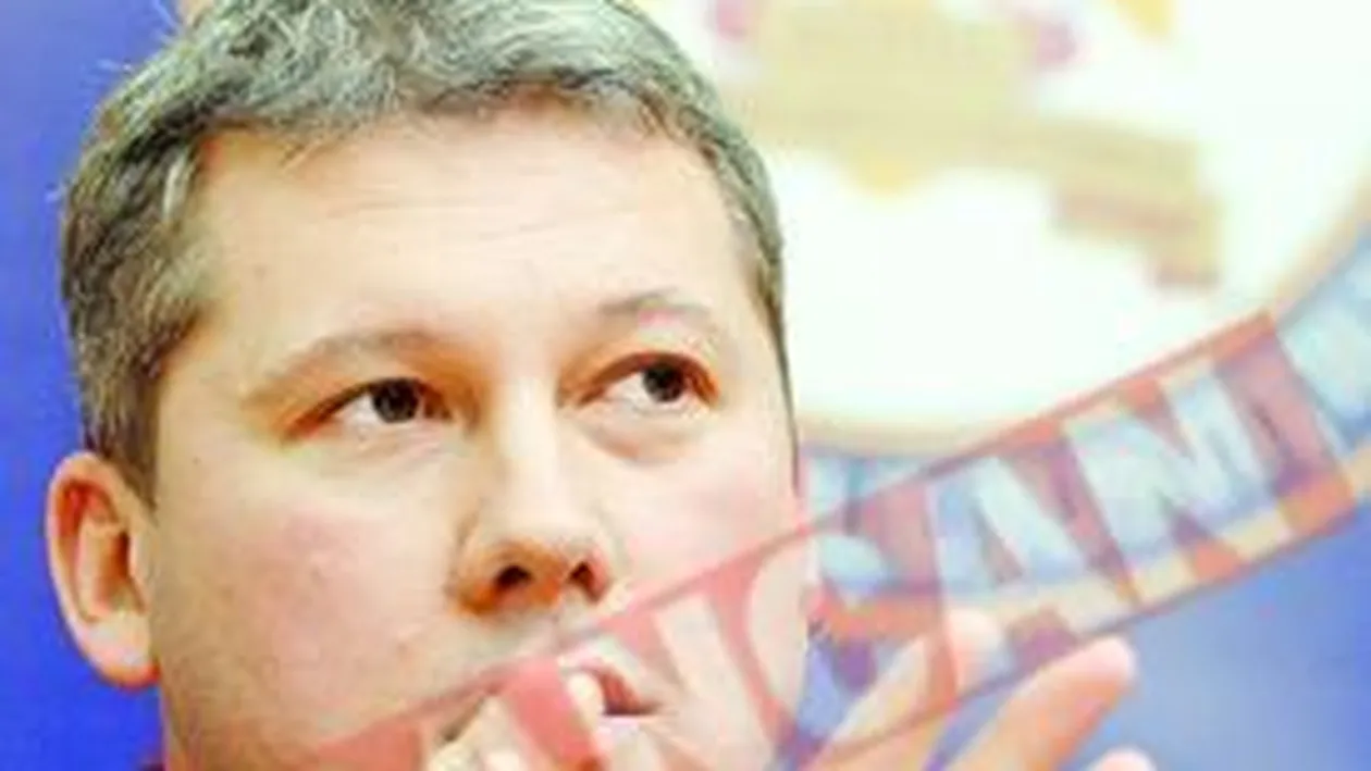 Elena Udrea si Catalin Predoiu, colegi de liceu