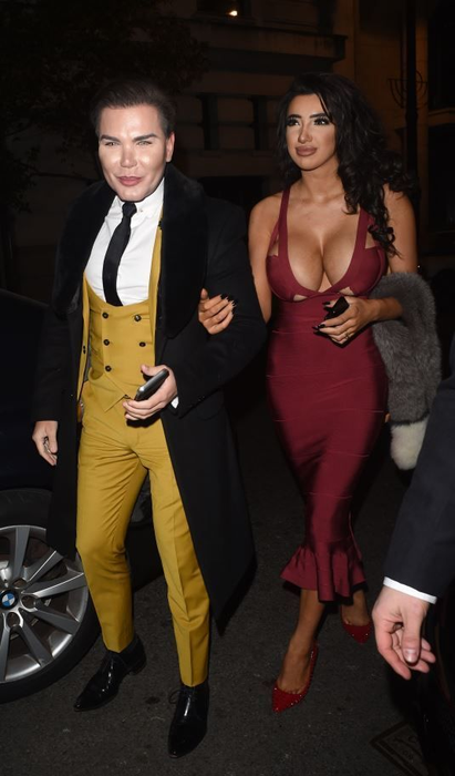 Ea e femeia cu care s-a afişat Rodrigo Alves, "păpuşa umană" Ken