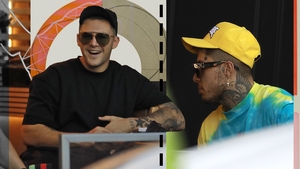 Lino Golden și Mario sunt mai „Fresh” ca niciodată! I-am prins „la o bârfă” în fața frizeriei, în cartierul bogaților