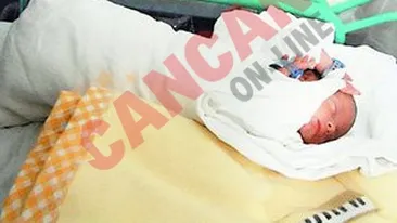 Mama e pe moarte, bebelusul e sanatos tun