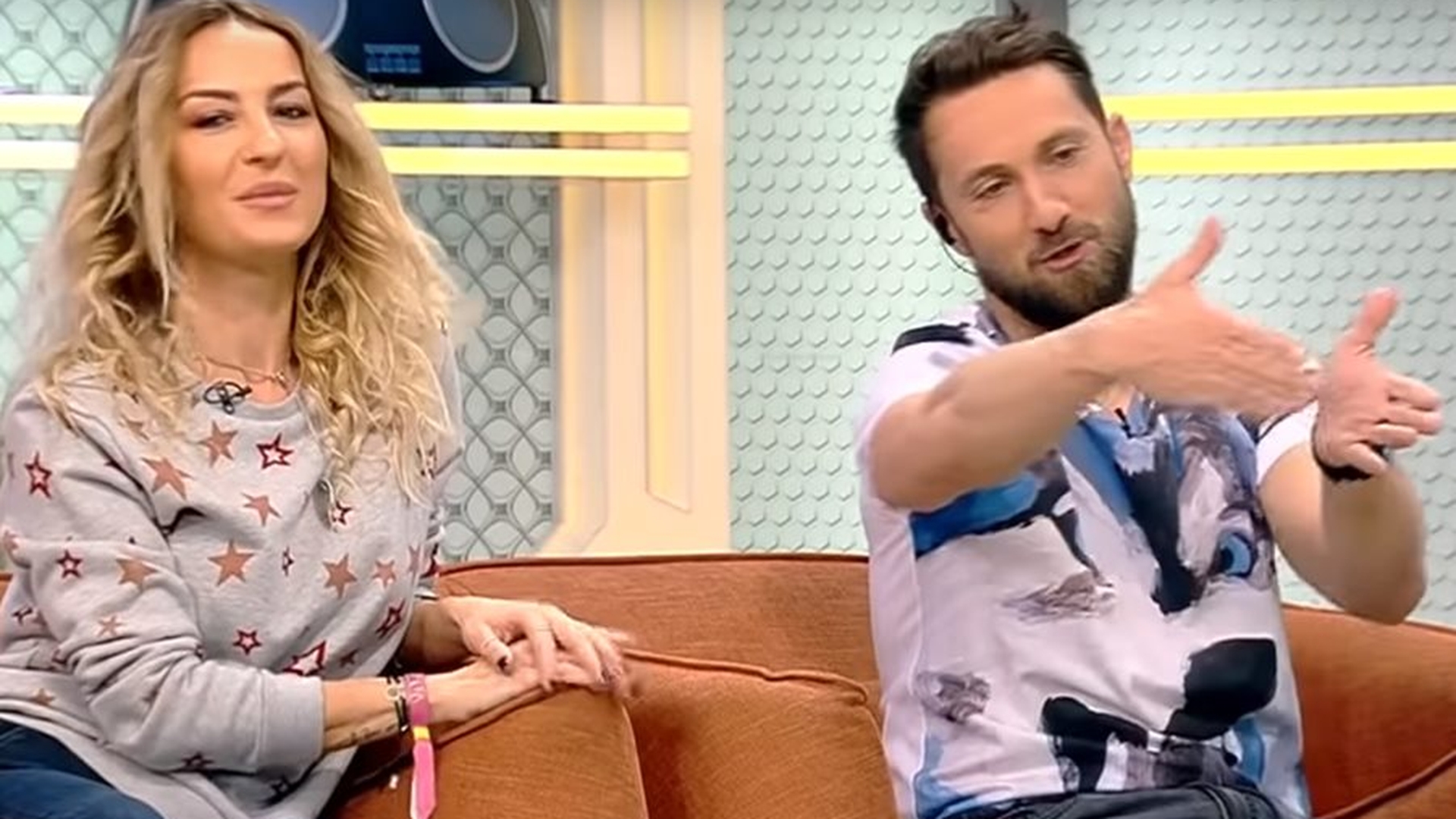 Flavia Mihășan s-a întors la Neatza de la Antena 1! Cum au reacționat Răzvan Simion și Dani Oțil