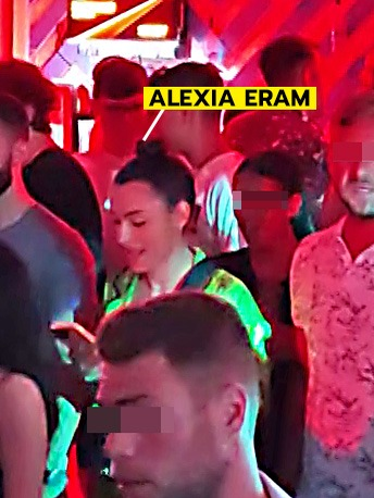 Iubita lui Mario Fresh, party cu fetele / (Sursa: Captură video)