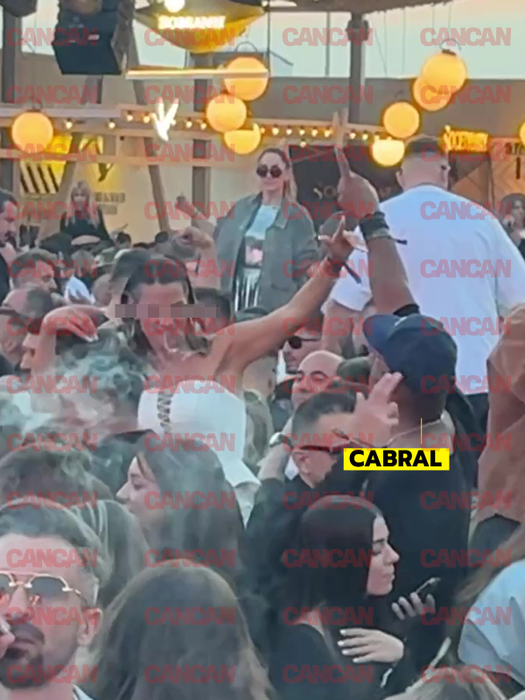 Cabral loveşte, din nou, la mare! A fugit de lângă soţie şi a comis-o fără nicio remuşcare! Vedeta de la PRO TV a rupt ringul de dans cu o brunetă jucăuşă!
