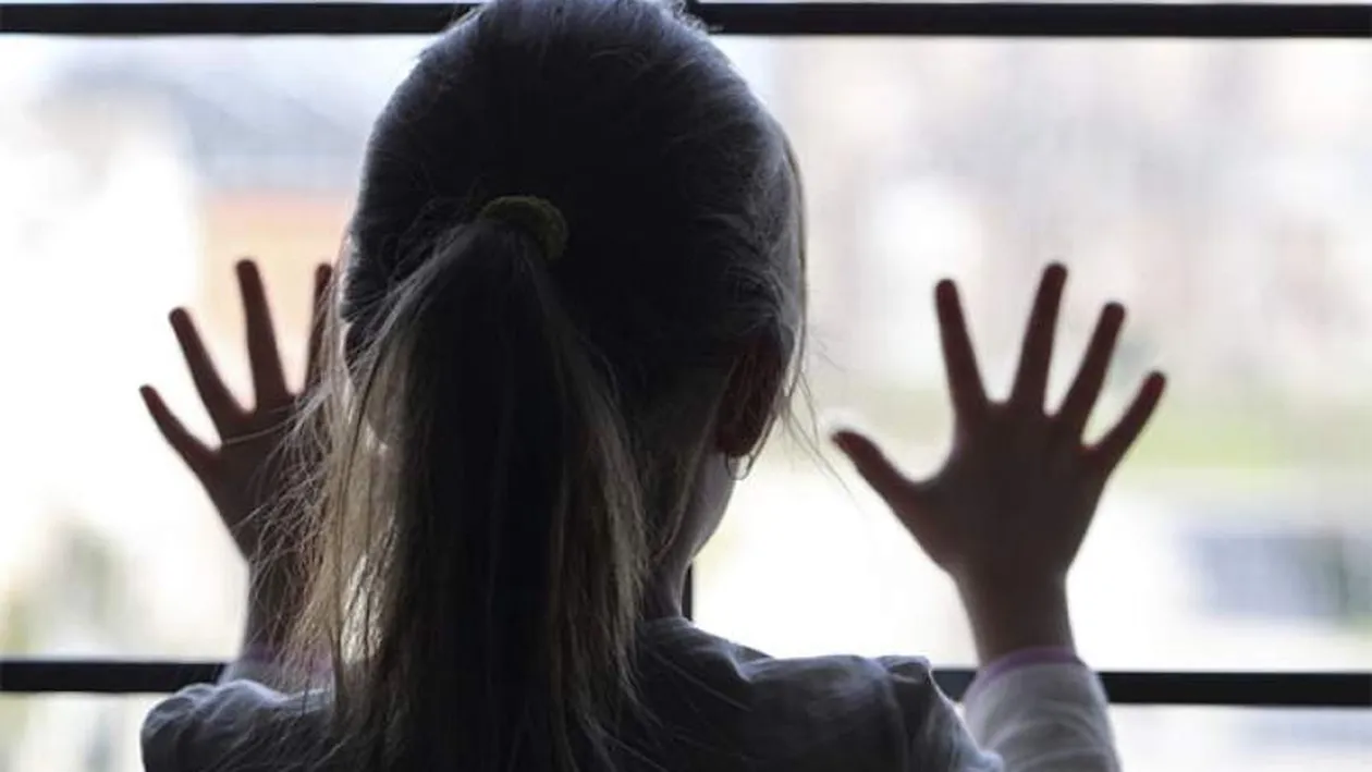 Te iubesc, mamă!” Scrisori de 8 Martie, de la copiii cu mame plecate în străinătate