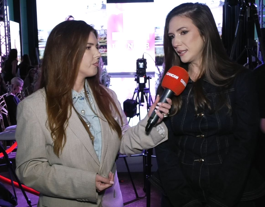 Ce detalii picante a aflat Adela Popescu de la soț despre viitorul sezon Insula Iubirii