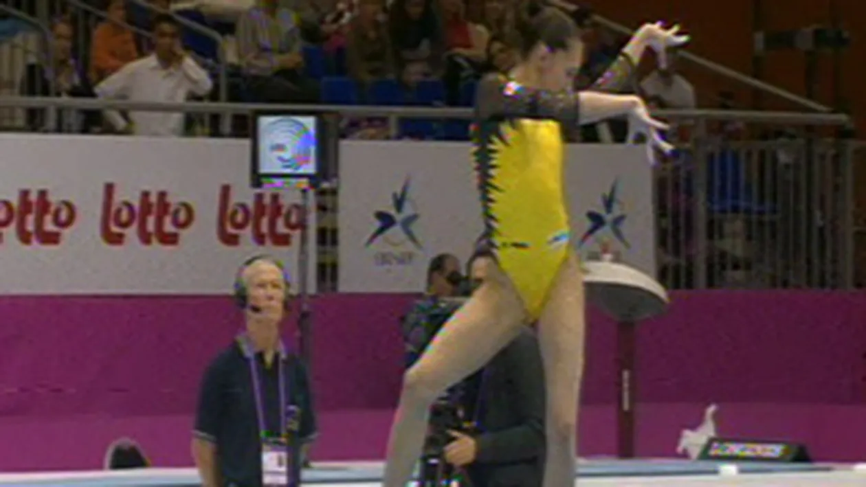 Victorii la sarituri, barna  si sol pentru Romania! Sandra Izbasa, Catalina Ponor si Larisa Iordache au castigat medalii de aur si argint la Campionatele Europene de la Bruxelles